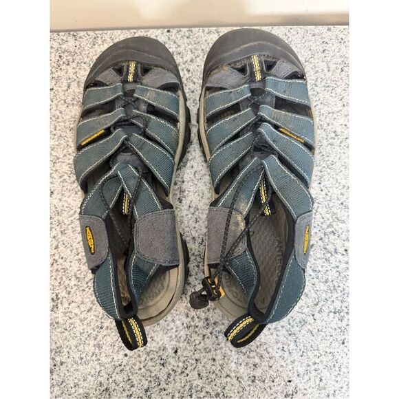 KEEN Newport H2 Sandal - Men\'s 7 Blue Walking Hiking Camping Outdoor Water Frien